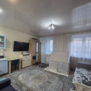 Продается 1-комнатная квартира, 30,6 м²