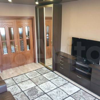 Сдается Многокомнатная квартира, 63 м²