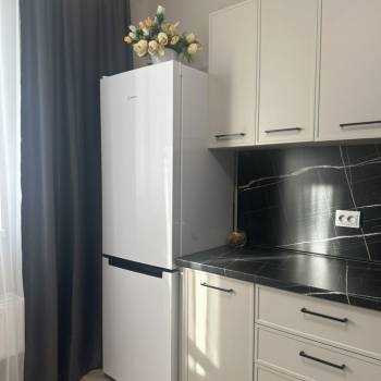 Продается 1-комнатная квартира, 35 м²