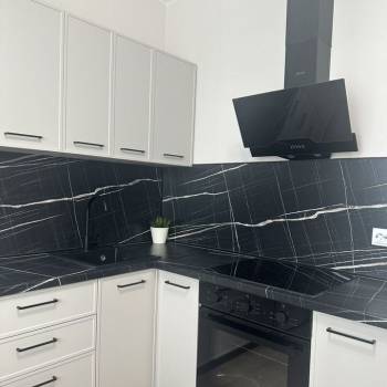 Продается 1-комнатная квартира, 35 м²