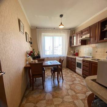 Продается 3-х комнатная квартира, 63 м²
