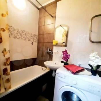Сдается 1-комнатная квартира, 37 м²