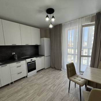 Сдается 1-комнатная квартира, 41 м²