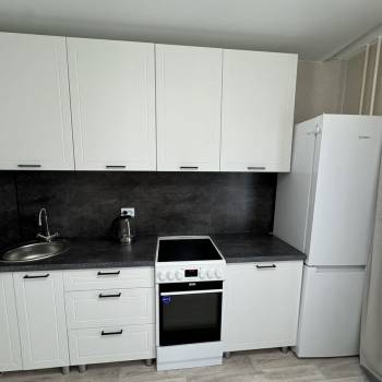 Сдается 1-комнатная квартира, 41 м²