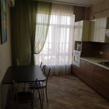 Сдается 1-комнатная квартира, 42 м²