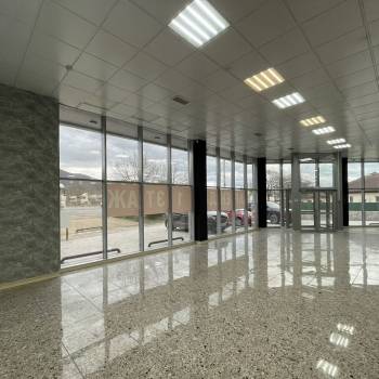 Сдается Нежилое помещение, 422 м²