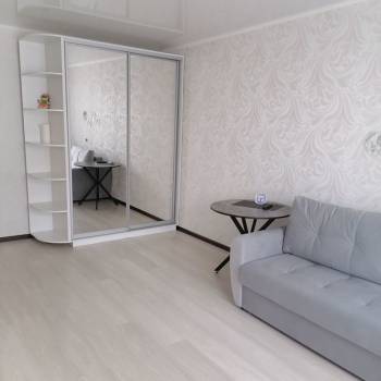 Сдается 1-комнатная квартира, 38 м²