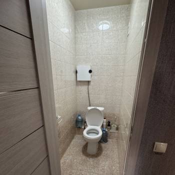 Сдается 2-х комнатная квартира, 77 м²