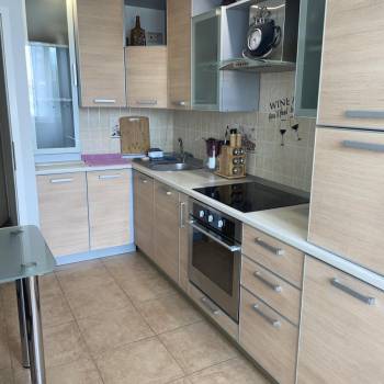 Сдается 2-х комнатная квартира, 56 м²