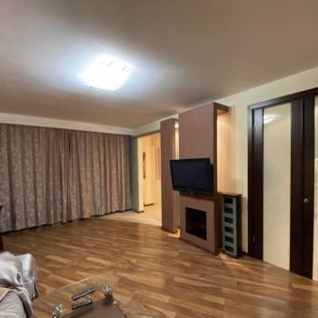 Сдается 2-х комнатная квартира, 74 м²