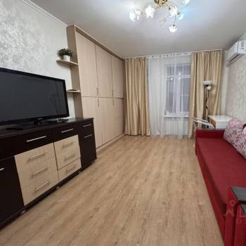Сдается Многокомнатная квартира, 70 м²