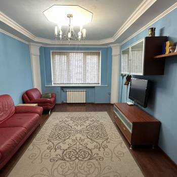 Сдается Многокомнатная квартира, 64 м²