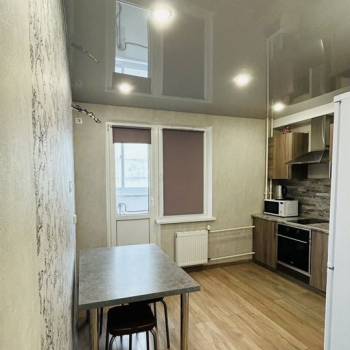 Сдается 1-комнатная квартира, 37,8 м²
