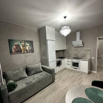 Сдается 1-комнатная квартира, 46 м²
