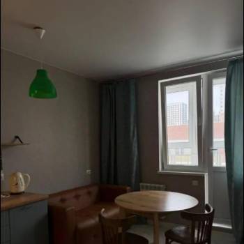 Сдается 1-комнатная квартира, 37 м²
