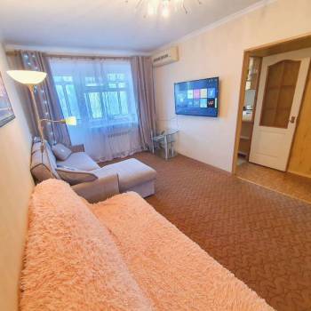 Сдается 1-комнатная квартира, 35 м²