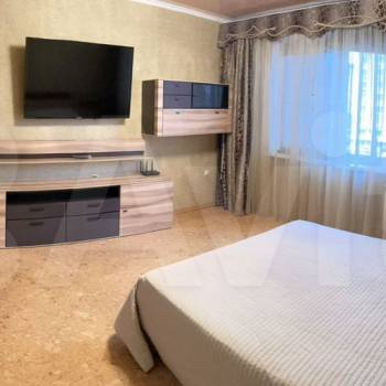 Сдается 2-х комнатная квартира, 60 м²