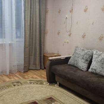 Сдается 1-комнатная квартира, 38 м²