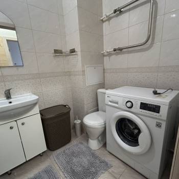 Сдается 1-комнатная квартира, 38 м²