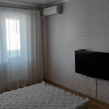 Сдается 1-комнатная квартира, 38 м²