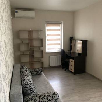 Сдается 1-комнатная квартира, 39 м²