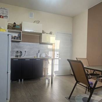Продается 1-комнатная квартира, 43 м²