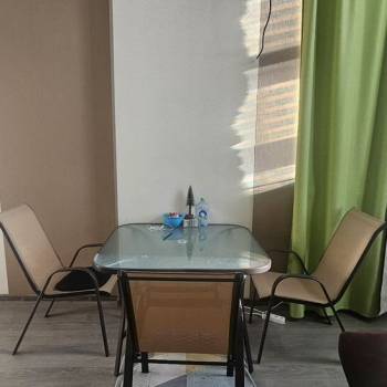 Продается 1-комнатная квартира, 43 м²
