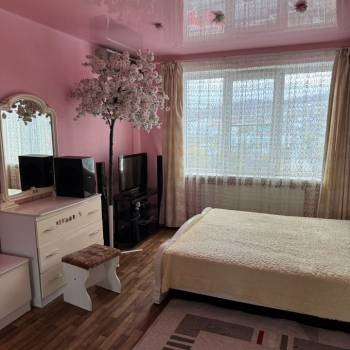 Сдается 1-комнатная квартира, 38 м²