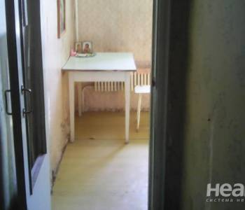 Продается 1-комнатная квартира, 33 м²