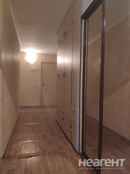 Сдается Многокомнатная квартира, 70 м²