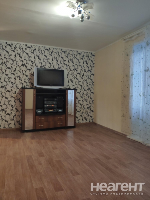 Сдается Многокомнатная квартира, 70 м²