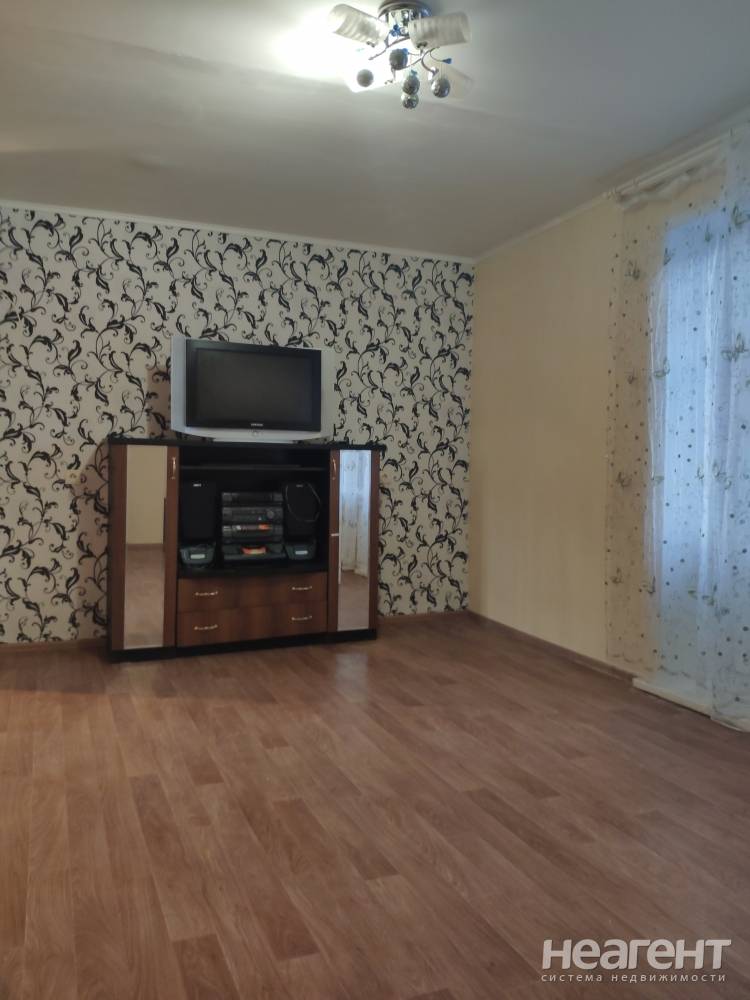 Сдается Многокомнатная квартира, 70 м²