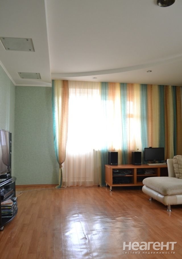 Продается 3-х комнатная квартира, 81 м²