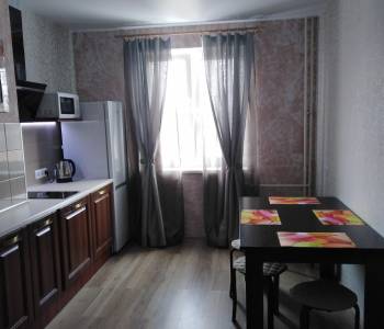 Сдается 2-х комнатная квартира, 63 м²