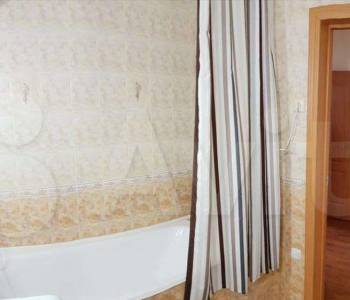 Сдается 1-комнатная квартира, 50 м²