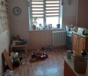 Сдается Многокомнатная квартира, 80 м²