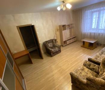 Сдается 1-комнатная квартира, 46 м²