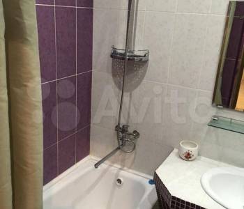 Сдается 1-комнатная квартира, 46 м²