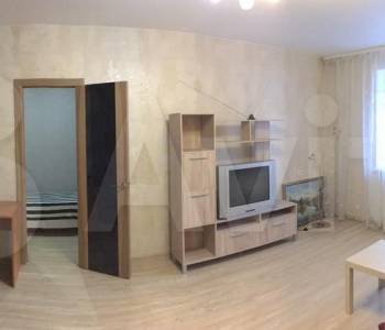 Сдается 1-комнатная квартира, 46 м²