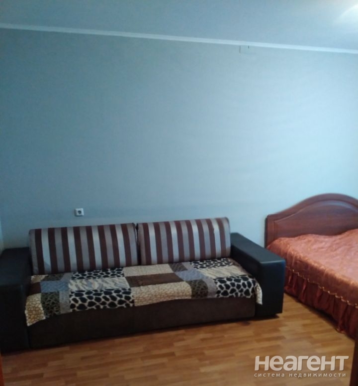 Сдается 1-комнатная квартира, 38 м²