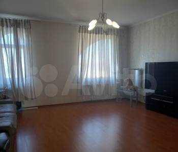 Продается 2-х комнатная квартира, 110 м²