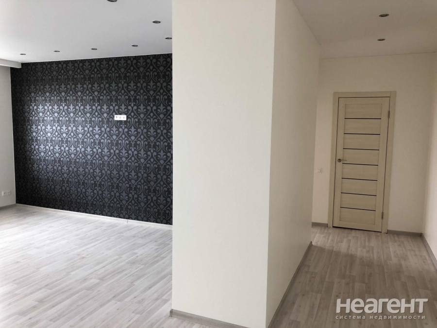 Сдается 2-х комнатная квартира, 70 м²