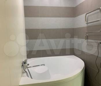 Продается 1-комнатная квартира, 46,9 м²