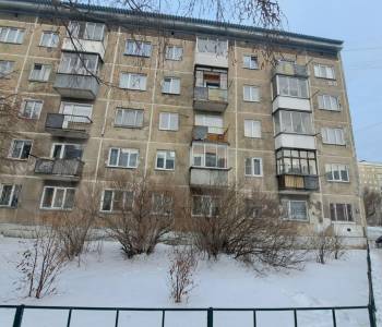 Продается 3-х комнатная квартира, 59,8 м²