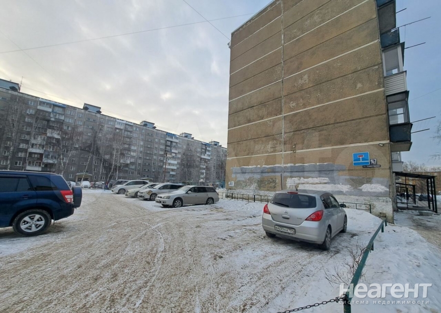 Продается 3-х комнатная квартира, 59,8 м²