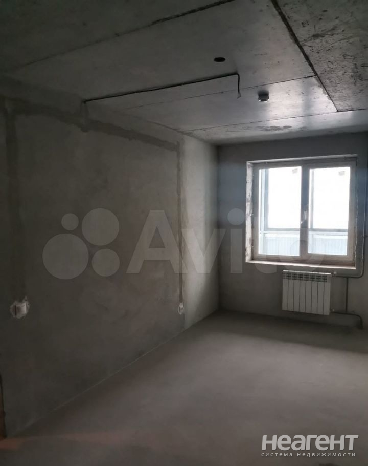 Продается 1-комнатная квартира, 39 м²