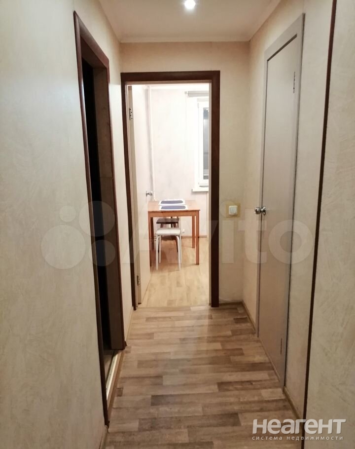 Сдается 1-комнатная квартира, 32 м²