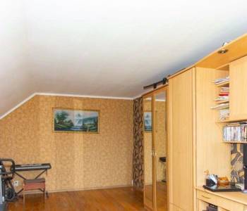 Продается Дом, 182 м²