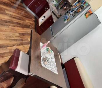 Продается 1-комнатная квартира, 43 м²