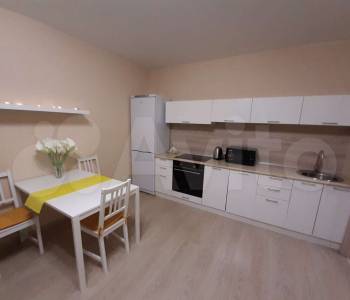 Сдается 1-комнатная квартира, 50 м²